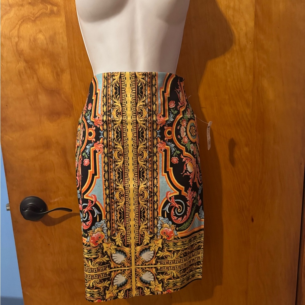 Elegant Multicolor Skirt
